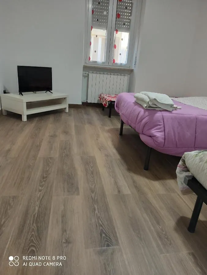 Franca Apartment Lonate Ceppino Italy
